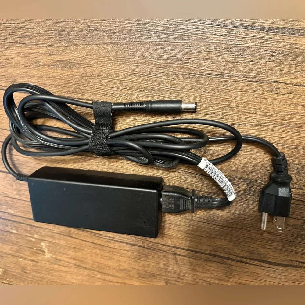 HP 90W Black Power Supply